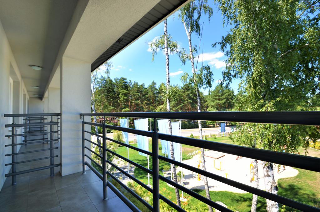 Hotel Perlowy Окунінка Екстер'єр фото