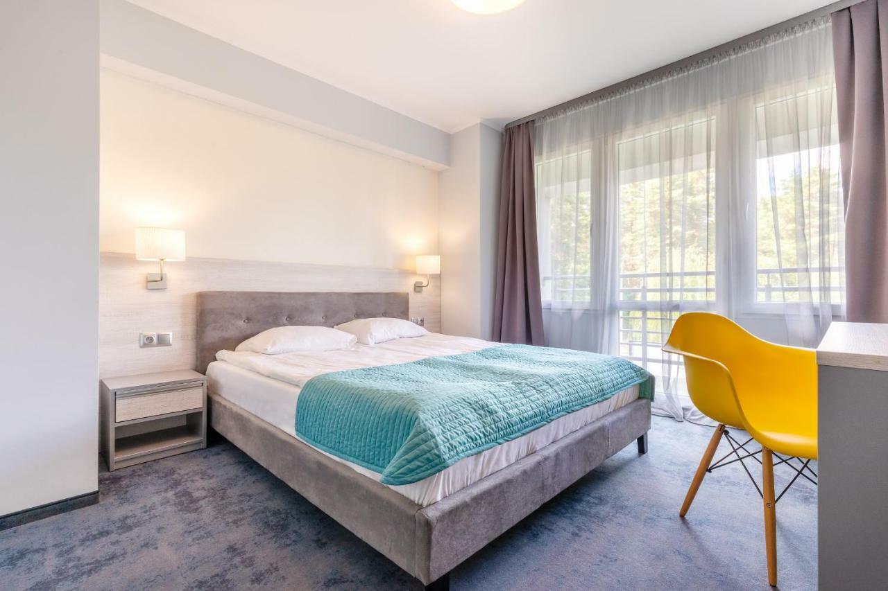 Hotel Perlowy Окунінка Екстер'єр фото